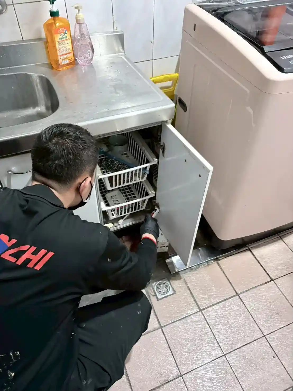 台北專業消毒公司-消毒公司餐廳消毒除蟲