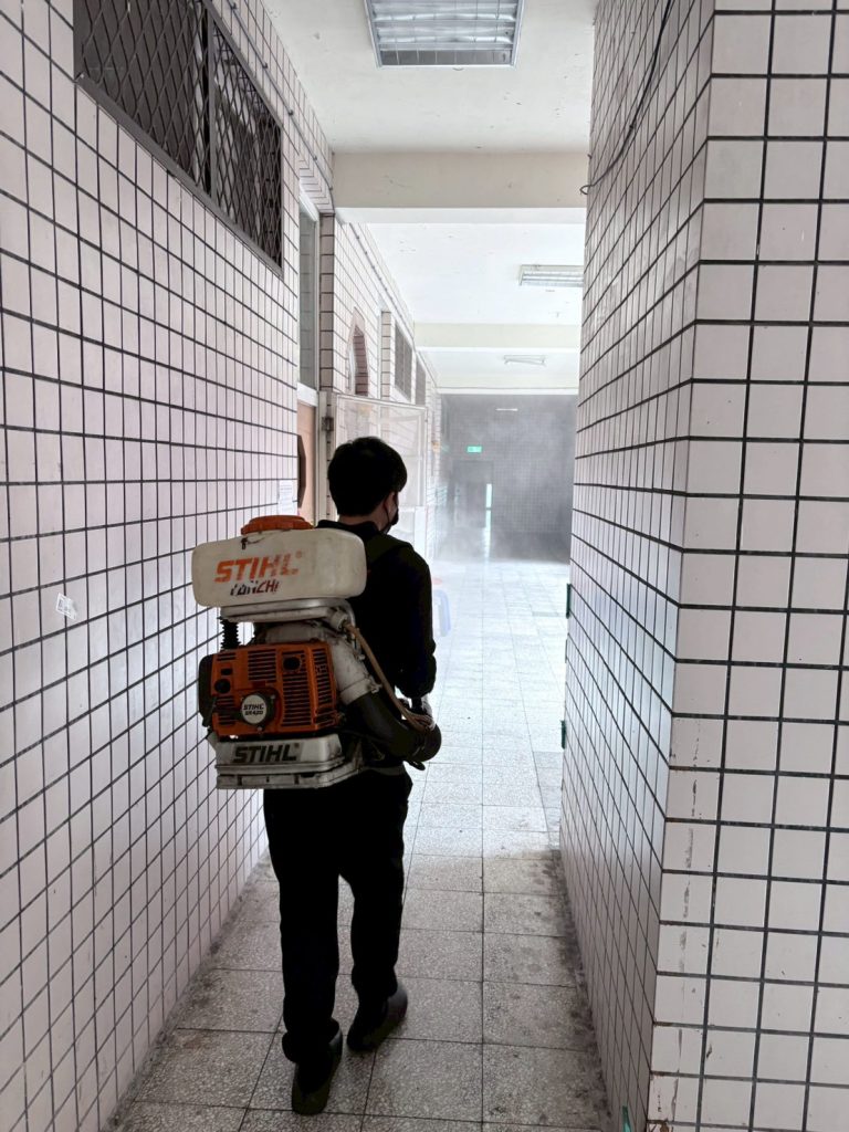 line album 2026211 南港高工 消毒 260308 3