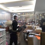 專業消毒公司進行全室跳蚤噴灑清消