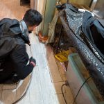 公館除蟲公司技術人員進行餐廳現場環境與病媒危機評估